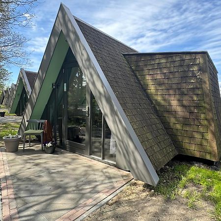וירינגרוורף Hotelhuisjes Medemblik מראה חיצוני תמונה