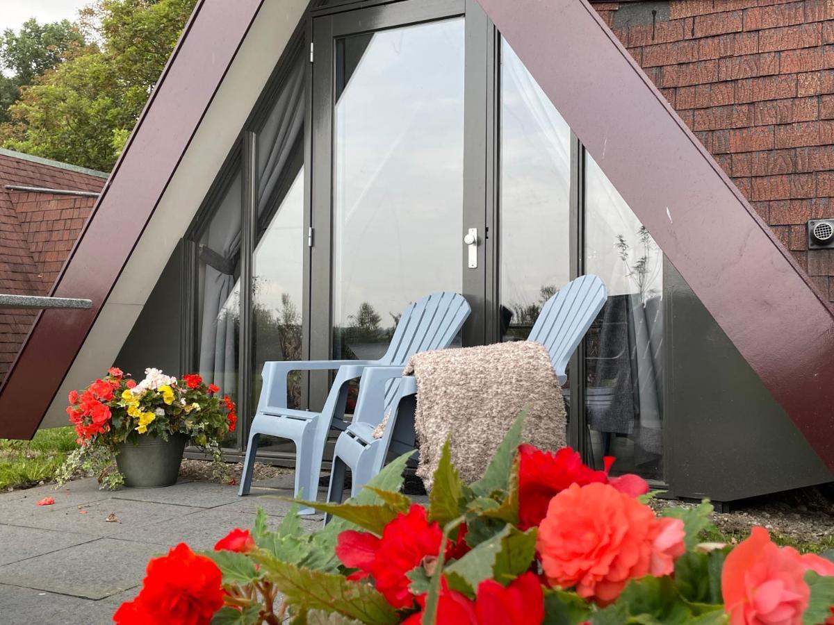 וירינגרוורף Hotelhuisjes Medemblik מראה חיצוני תמונה