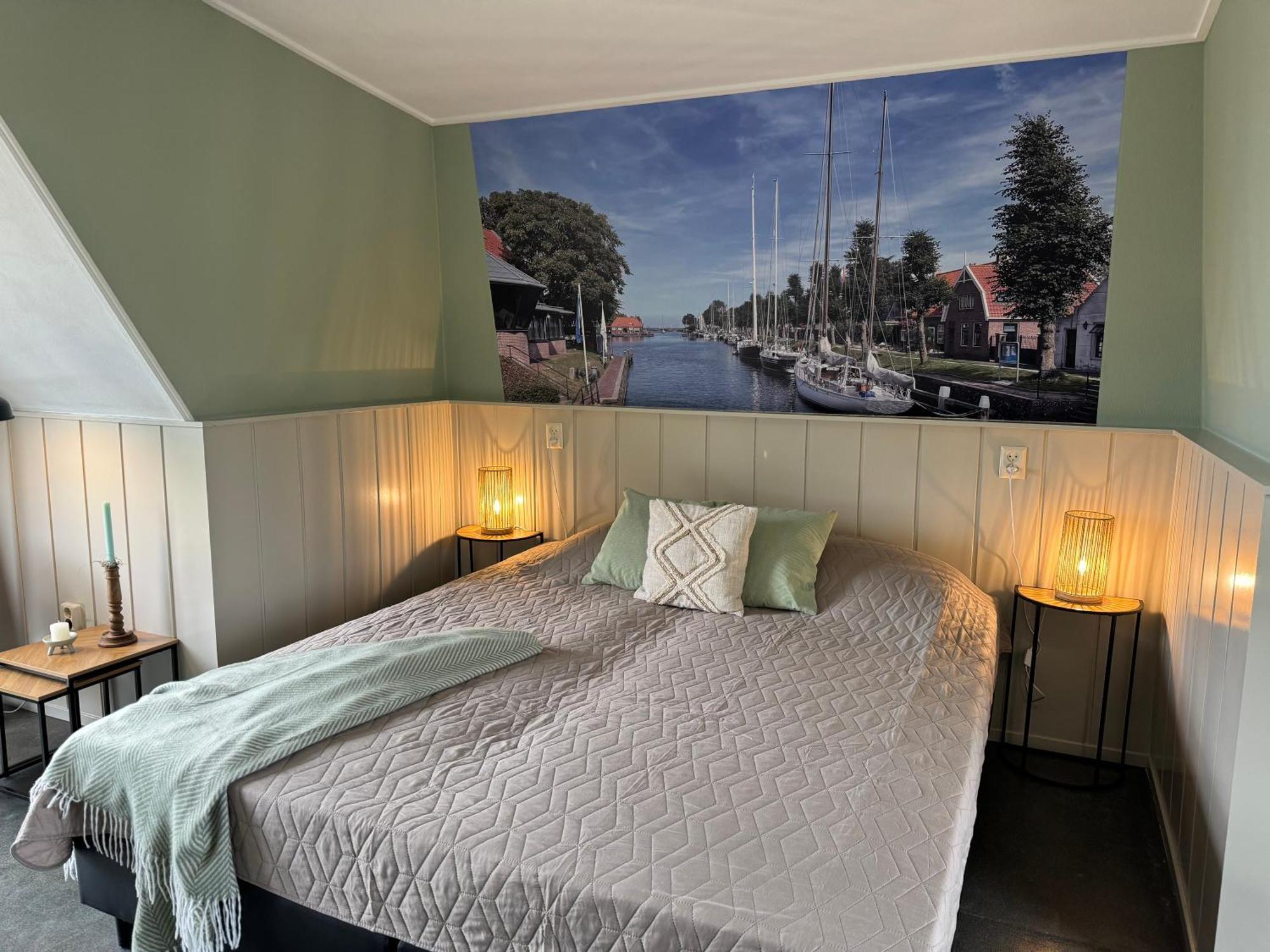 וירינגרוורף Hotelhuisjes Medemblik מראה חיצוני תמונה